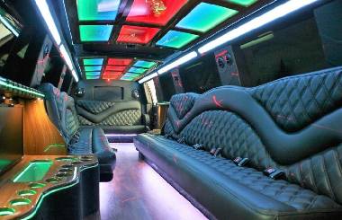 14 Passenger Limo And Party Bus
